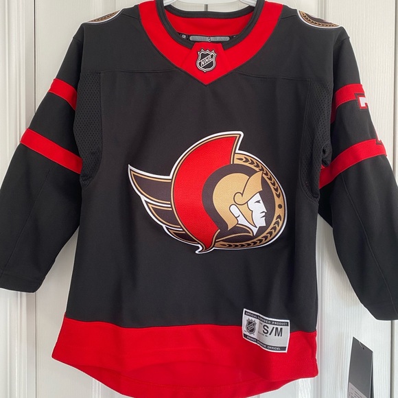 Ottawa Senators Jersey - Picture 1 of 3